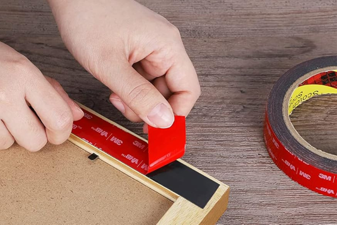 5 Cosas que Probablemente No sabías Sobre las Cintas de Doble Cara de 3M™